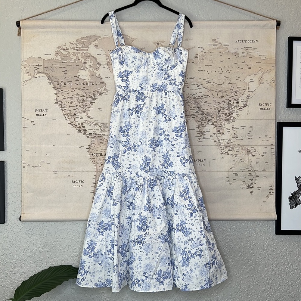 HOUSE OF CB 'Elia' Blue Print Midi Sundress NWOT - Picture 6 of 11
